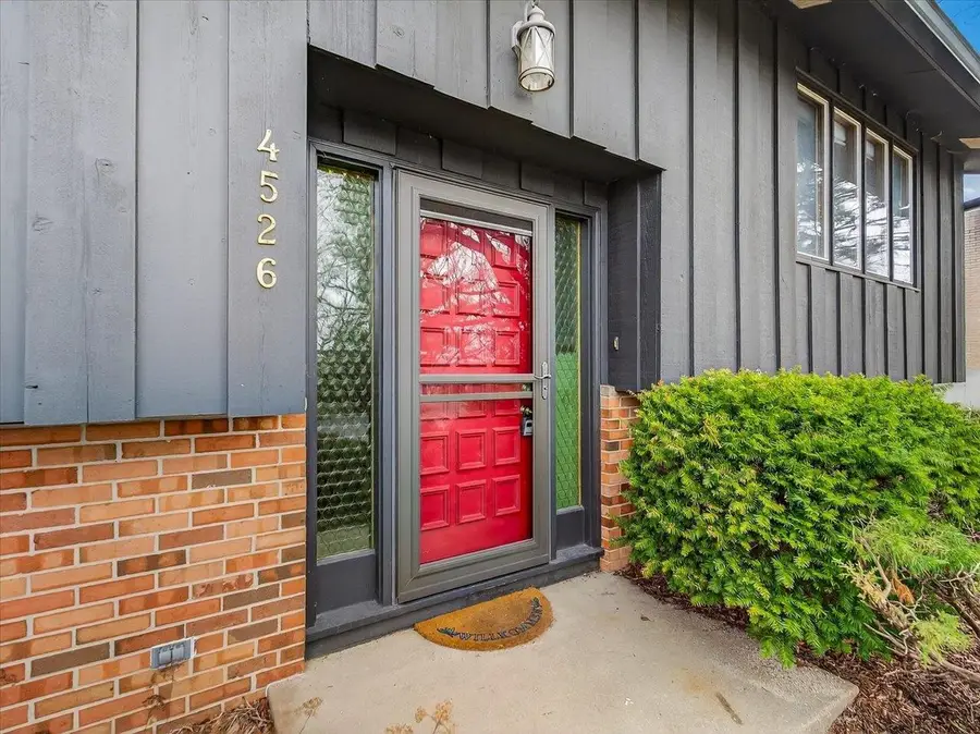 4526 Pawnee Pass, Fitchburg, WI 53711 - #3