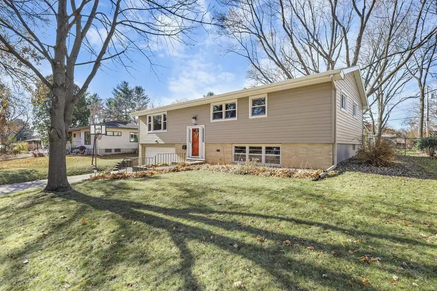 1810 Lewon Drive, Madison, WI 53711 - #2