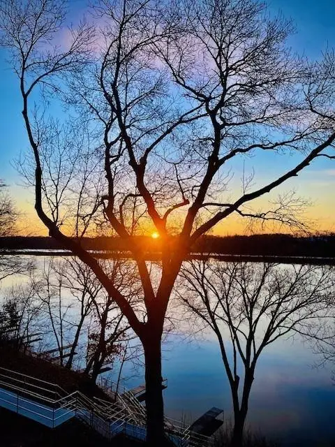 E12617 Kilpatrick Point Drive #73, Merrimac, WI 53561