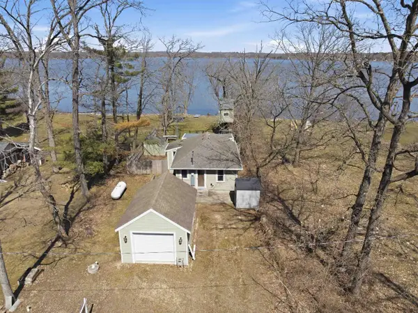 110 Grouse Court, Briggsville, WI 53920