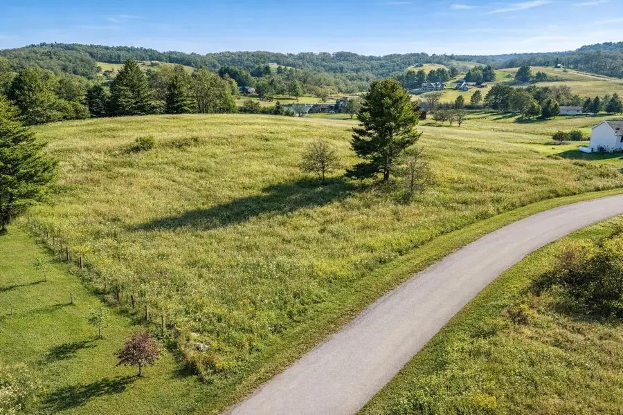 L483-484 Summit Point Drive, La Valle, WI 53941 - #3