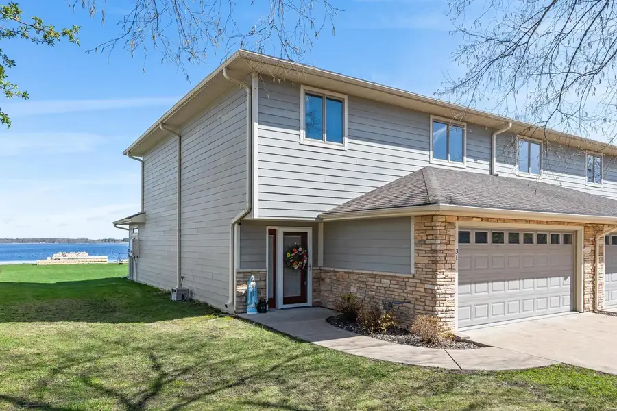 178 E Front Street #31, Marquette, WI 53947 - #3