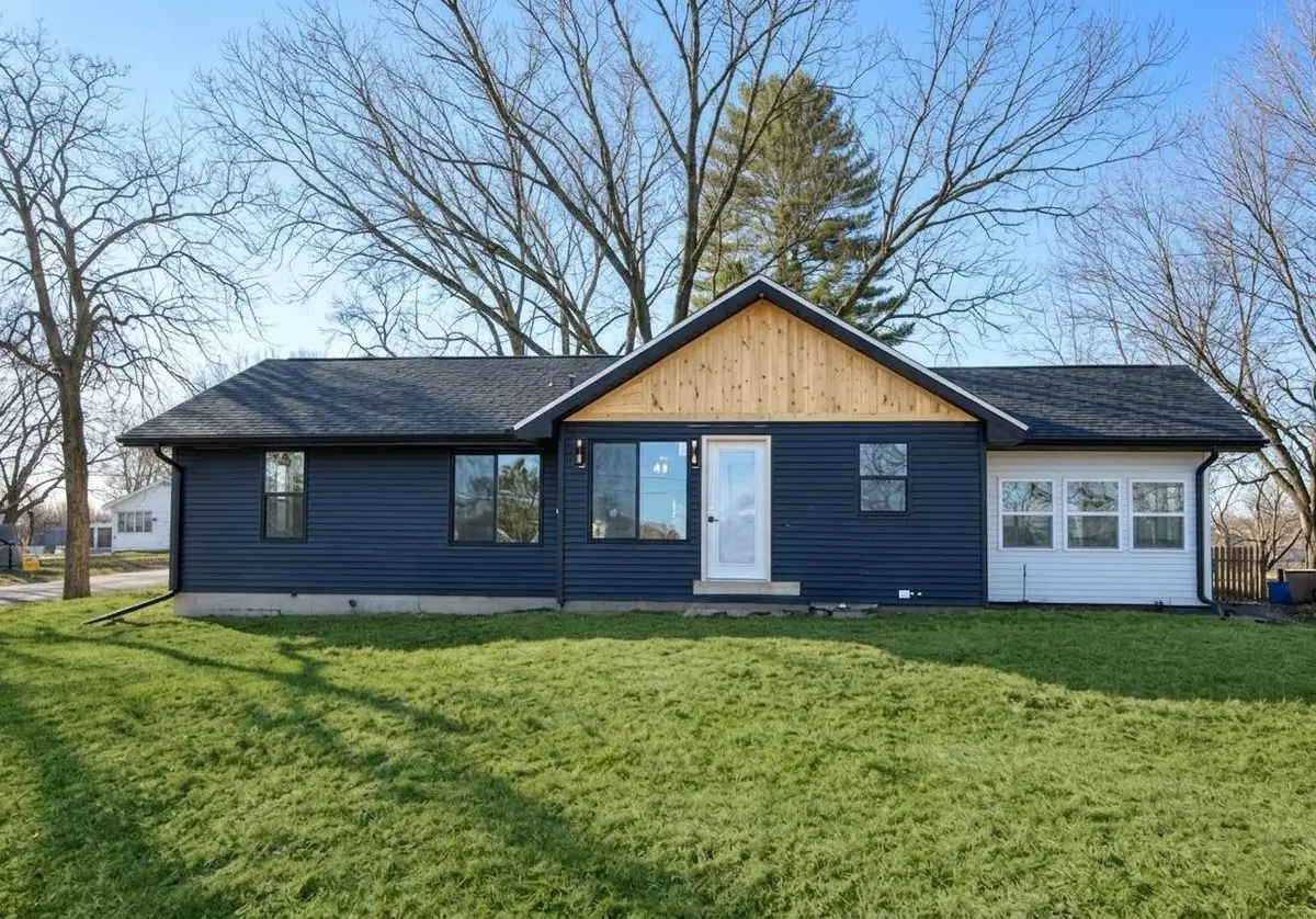 3101 Shadyside Drive, Stoughton, WI 53589 - #1