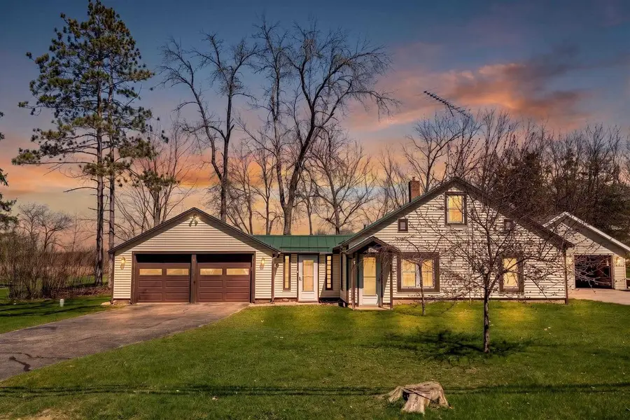 472 North Street, Green Lake, WI 54941 - #2