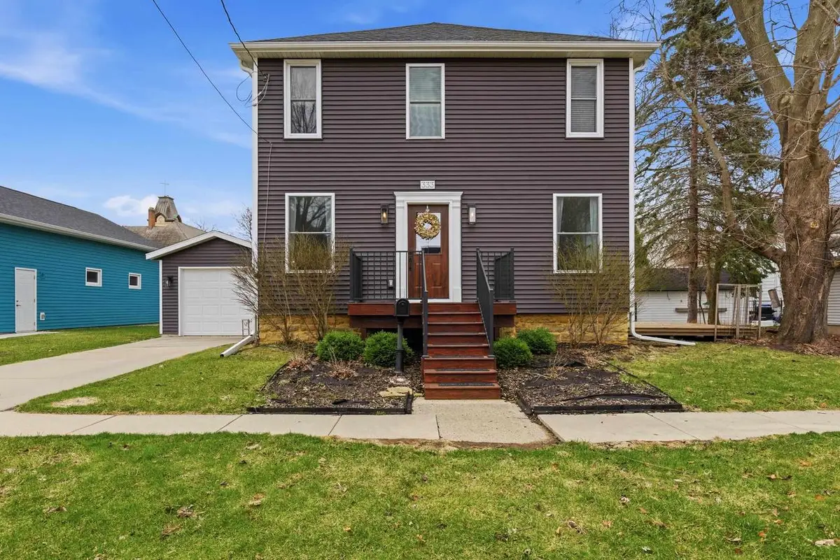 333 S Main Street, Columbus, WI 53925 - #1