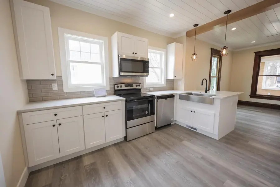 228 Scott Street, Cambria, WI 53923 - #3