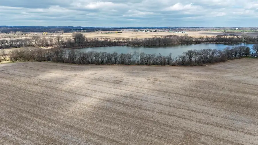 +/- 30ac Old Stone Road, Rutland, WI 53521 - #2