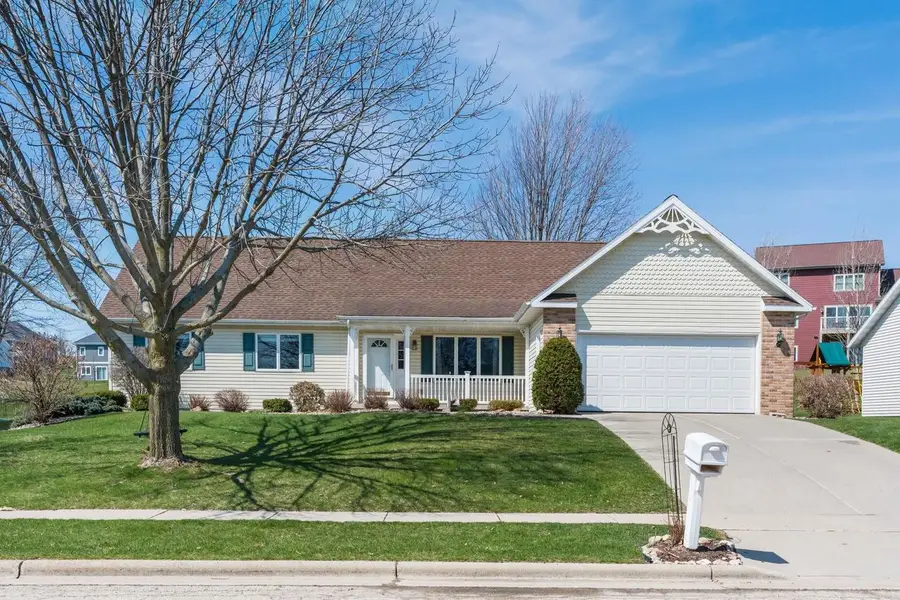 565 Oakwood Drive, Oregon, WI 53575 - #3