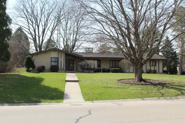 833 N Marion Avenue, Janesville, WI 53548