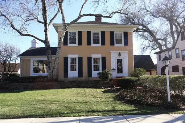 1426 Ruger Avenue, Janesville, WI 53545