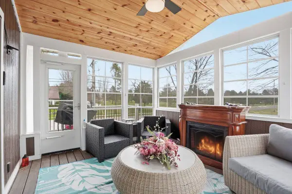 1707 Sapphire Way, Sun Prairie, WI 53590