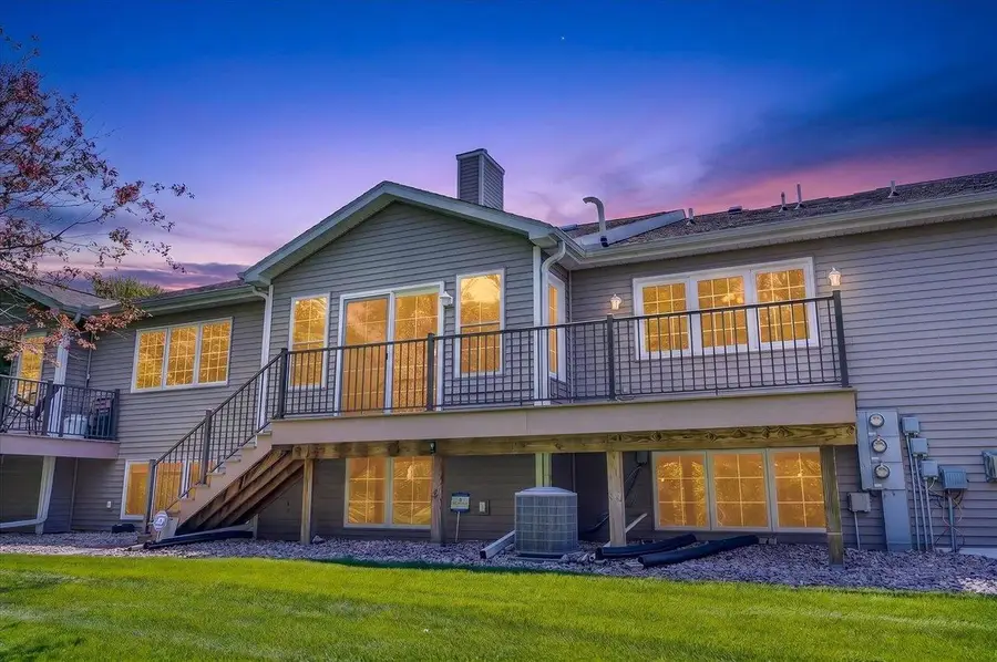 649 Springbrook Circle #46, Deforest, WI 53532 - #2