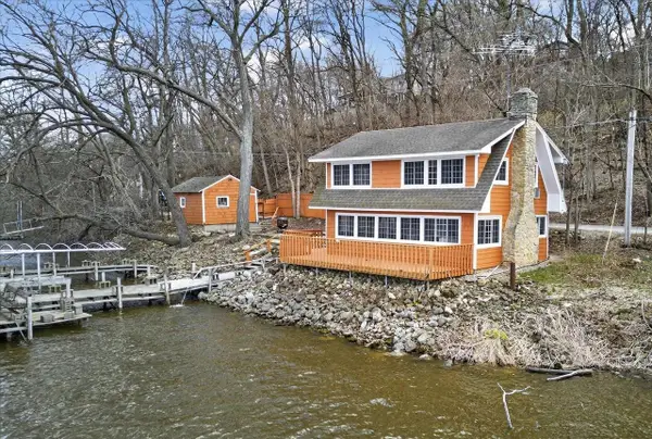 433 E Ellendale Road, Edgerton, WI 53534