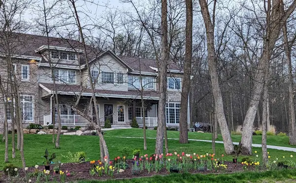 3182 Woodhill Circle, Verona, WI 53593