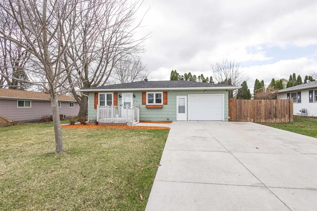 625 Pitt Street, Platteville, WI 53818 - #1