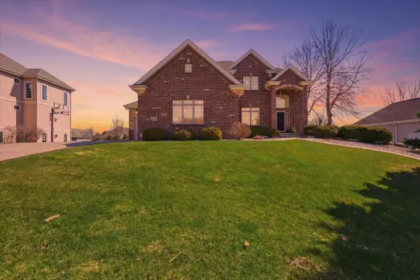 656 Rinpoche Lane, Oregon, WI 53575