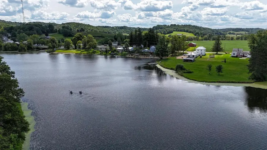 105 County Rd V, Cazenovia, WI 53924 - #2