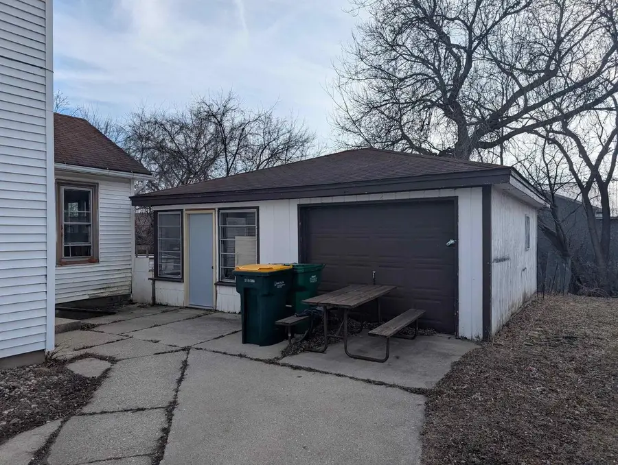 404 Stoughton Road, Edgerton, WI 53534 - #2