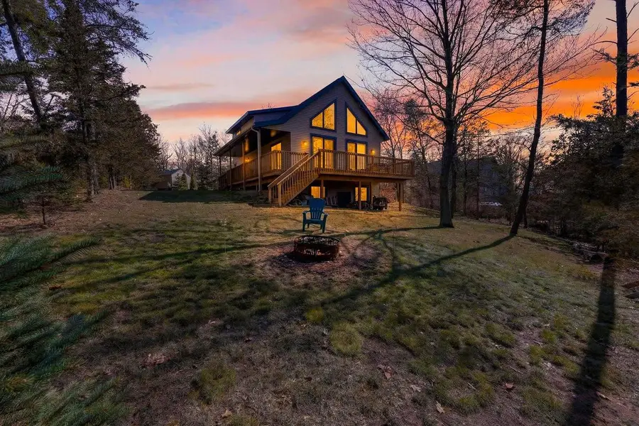 W8510 Lake Point Court, Oxford, WI 53952 - #2