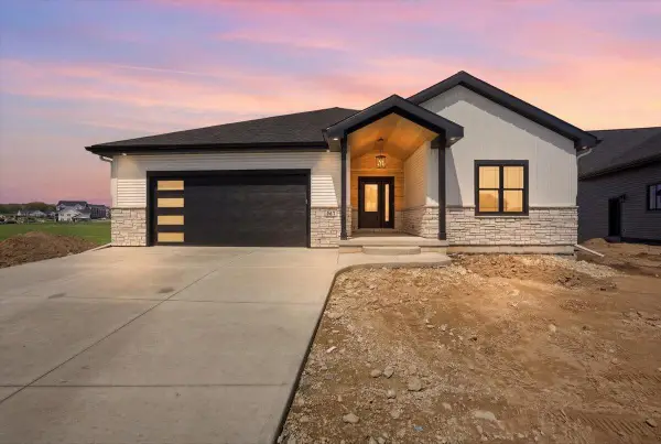 567 Morning Cove Circle, Verona, WI 53593
