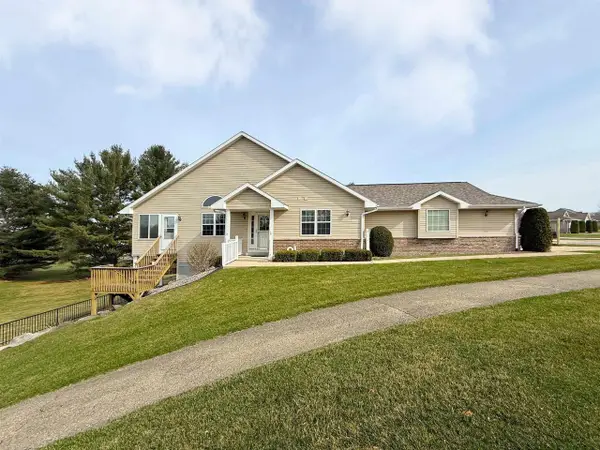128 Summit Court, Columbus, WI 53925
