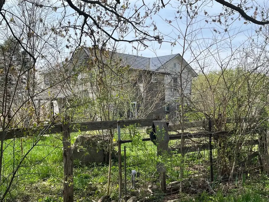 7126 S Bohnhoff Road, Brodhead, WI 53520 - #3