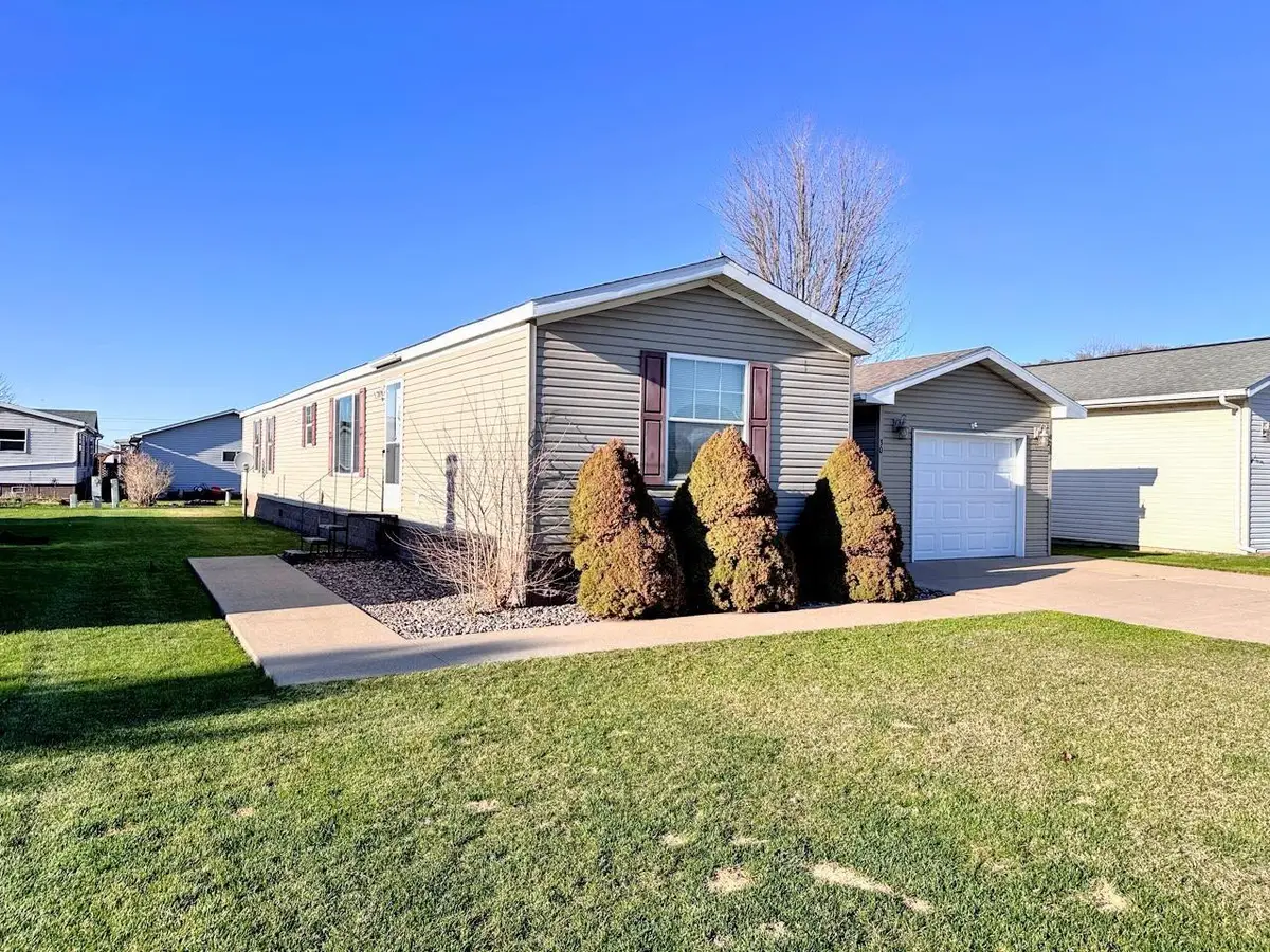 33166 Larry Lane #30, Prairie Du Chien, WI 53821 - #1