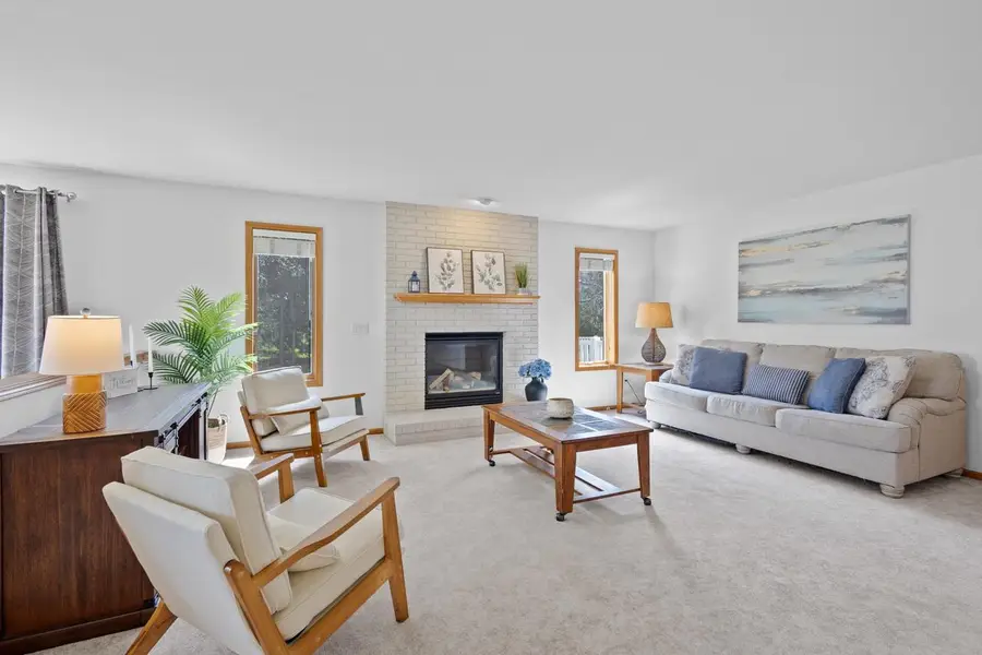 1014 S Perry Parkway, Oregon, WI 53575 - #2