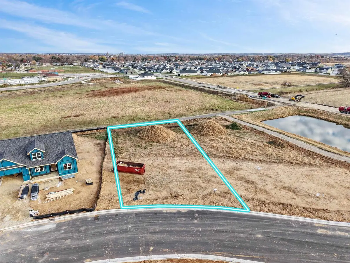 182 S 8th Street, Evansville, WI 53536 - #1