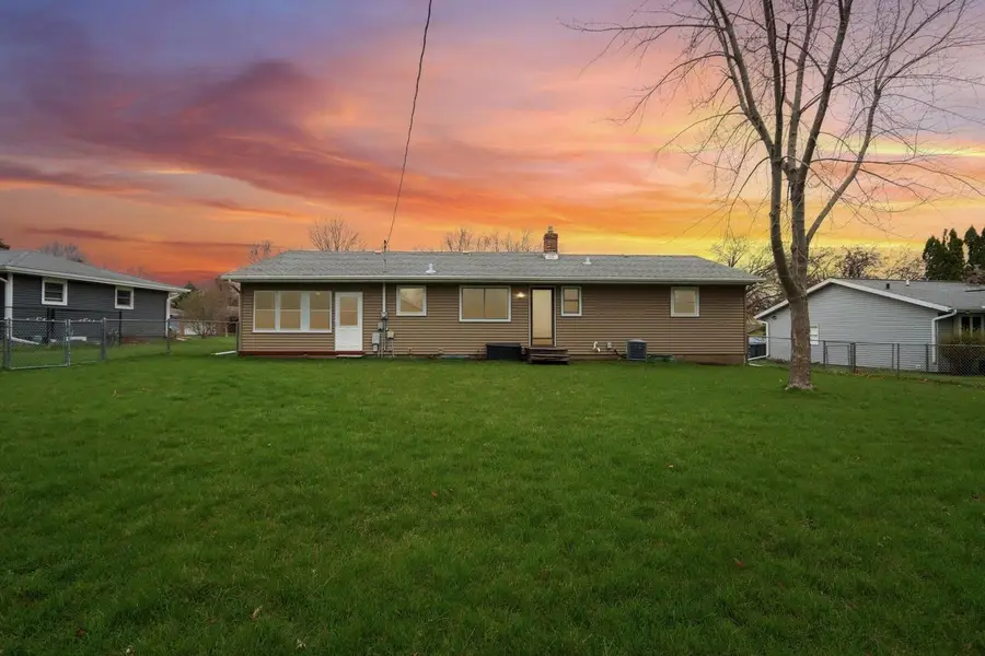 917 Kriedeman Drive, Stoughton, WI 53589 - #2