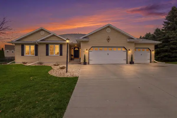 321 Morgan Lane, Beaver Dam, WI 53916