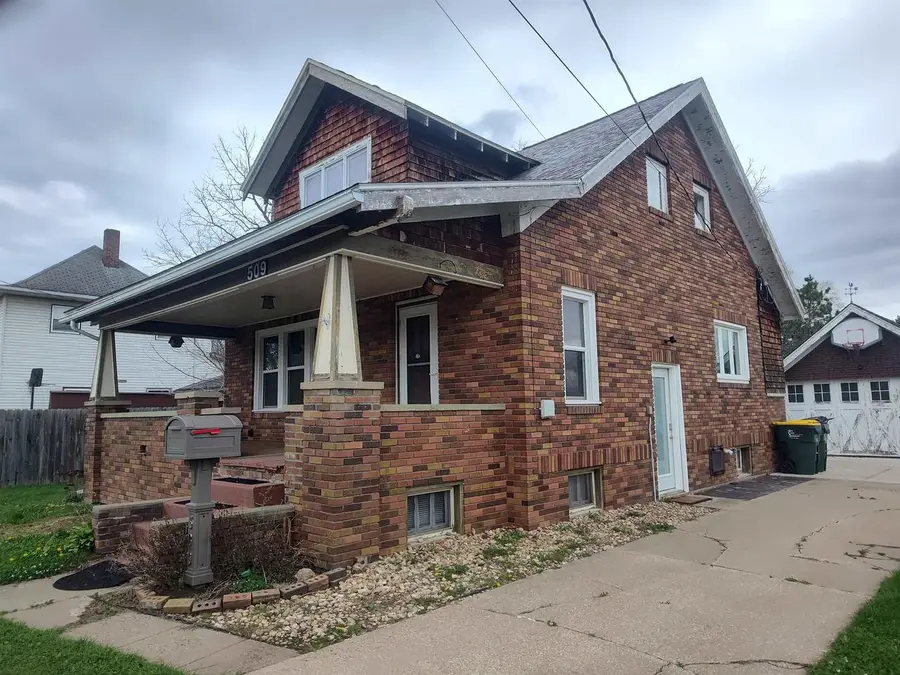 509 East Oak St Street, Boscobel, WI 53805 - #3