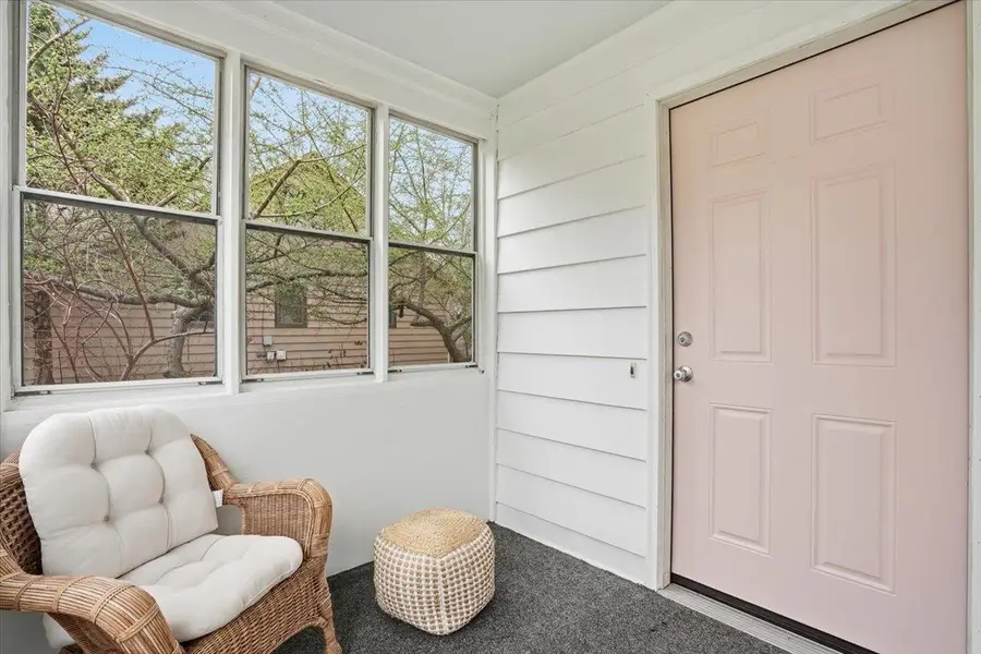 102 W Lakeview Avenue, Madison, WI 53716 - #3