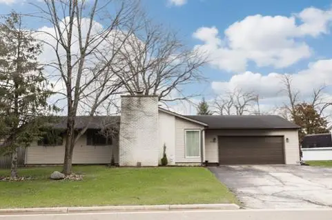 504 Haskin Drive, Pardeeville, WI 53954 - #1