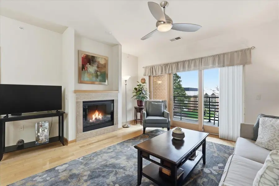 555 S Midvale Boulevard #216, Madison, WI 53711 - #3