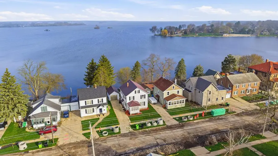 612 Madison Street, Beaver Dam, WI 53916 - #3