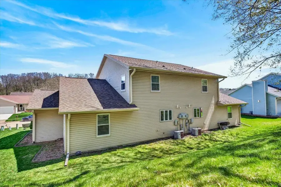 2037-2039 Continental Lane, Cross Plains, WI 53528 - #2