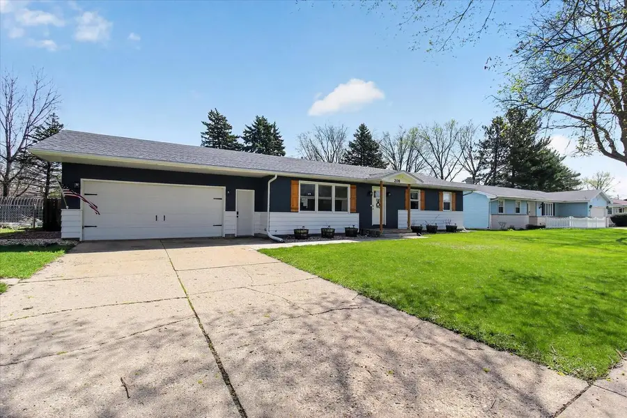 208 N Willard Avenue, Janesville, WI 53548 - #3