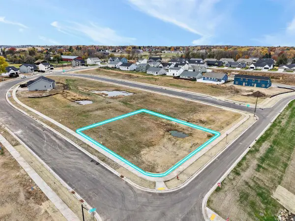 316 Dahlia Drive, Stoughton, WI 53589