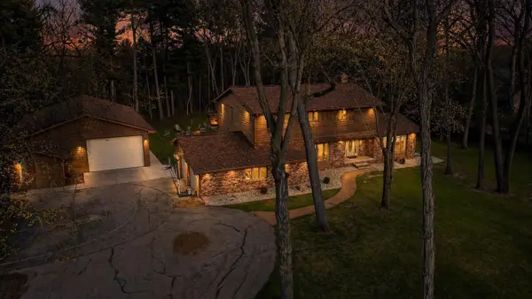 3600 N Woodbury Lane, Janesville, WI 53545