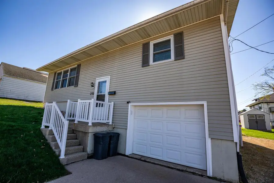 210 S Union Street, Dodgeville, WI 53533 - #2