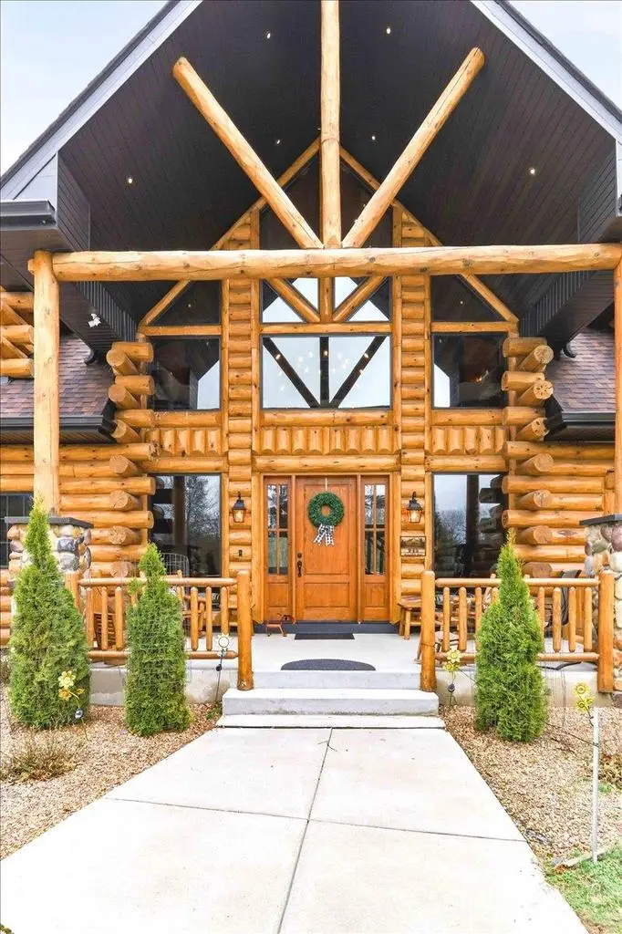 945 N Walden Way, Nekoosa, WI 54457 - #3