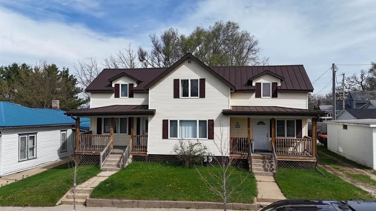 315 W Juneau Street, Tomah, WI 54660 - #1