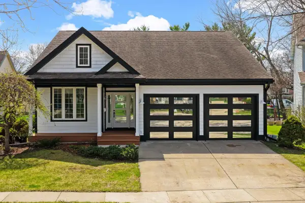 7211 Henry Court, Middleton, WI 53562