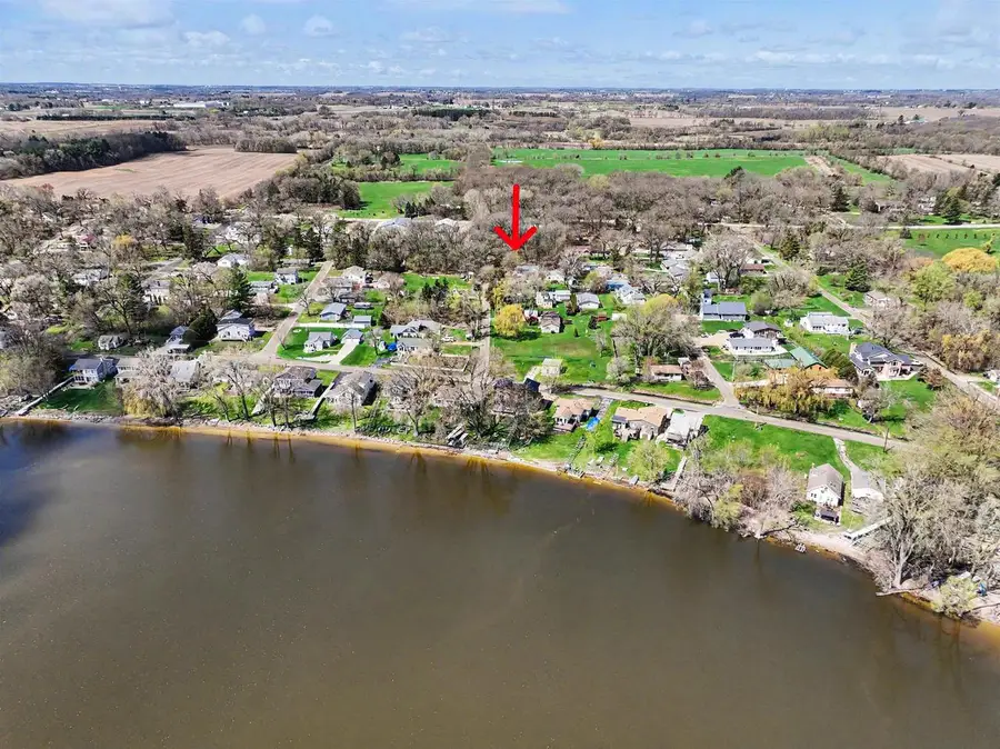 136 Beach Street, Edgerton, WI 53534 - #2