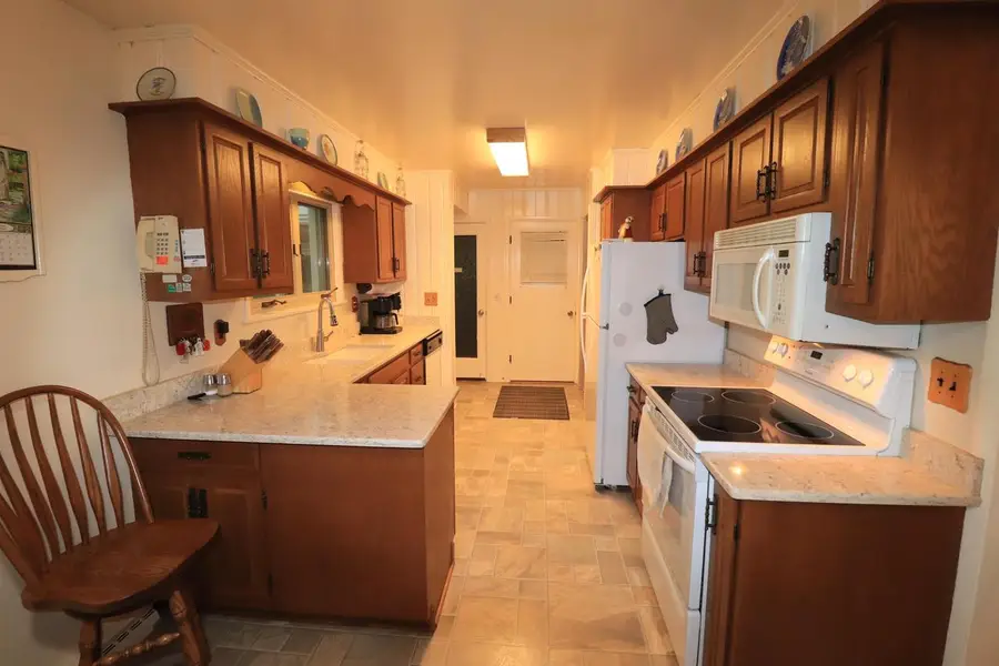 541 N Arch Street, Janesville, WI 53548 - #3