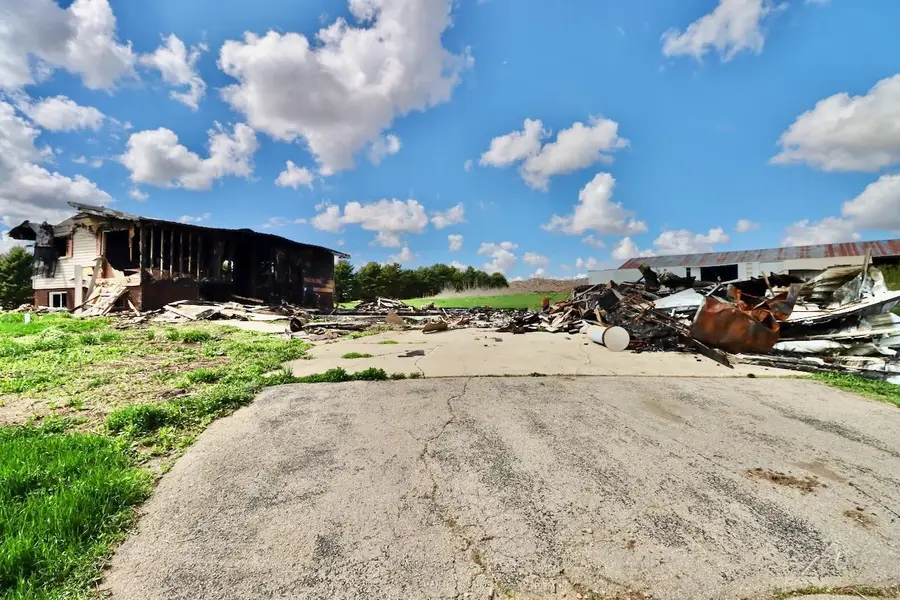 17166 Dunbarton Road, Shullsburg, WI 53586 - #3