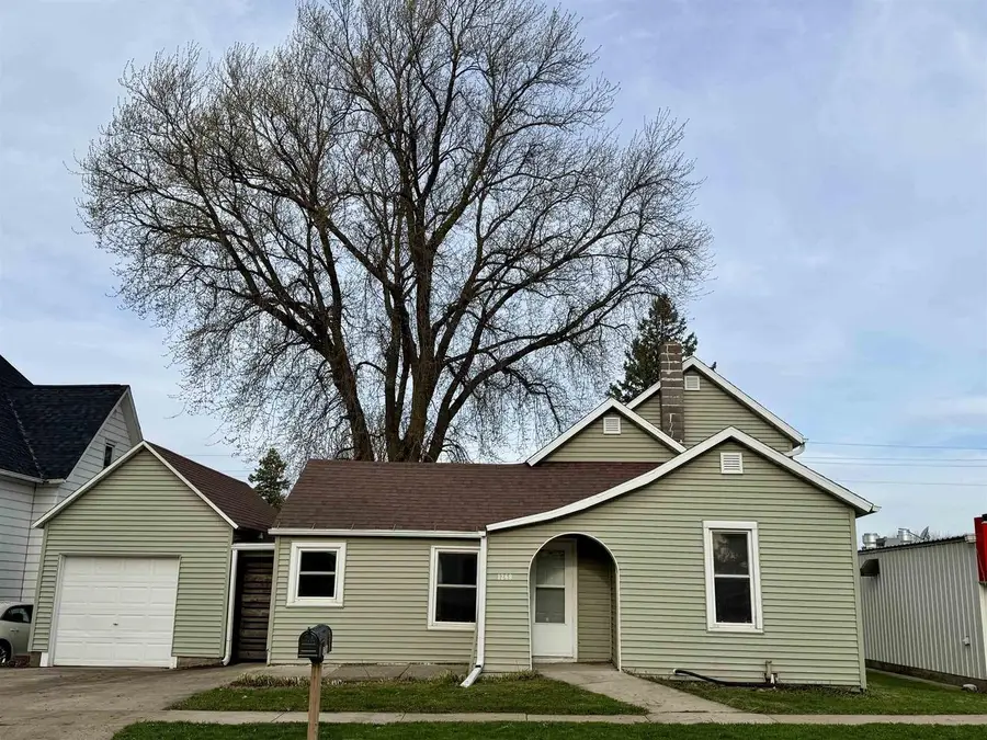 1260 Jefferson Street, Fennimore, WI 53809 - #3