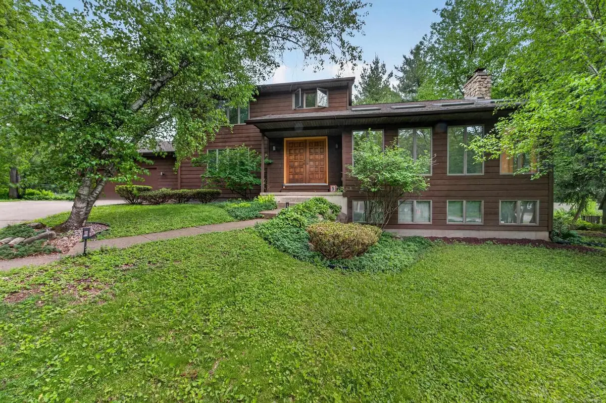 5 Wood Crest Court, Madison, WI 53705 - #1