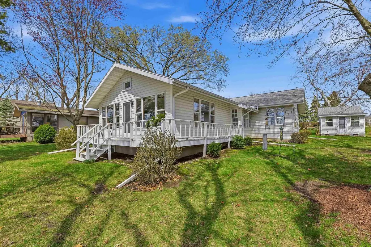 W3403 Orchard Avenue, Green Lake, WI 54941 - #1